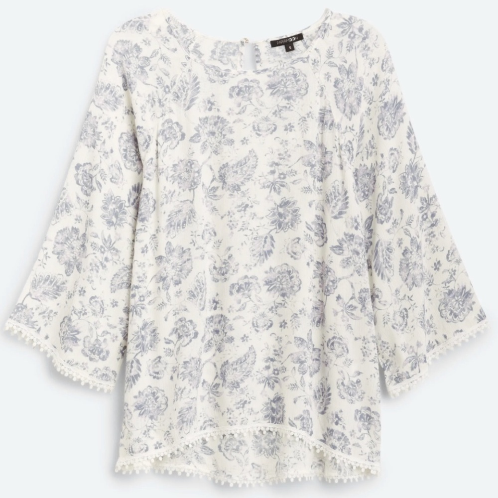 Enola Crochet Detail Top
